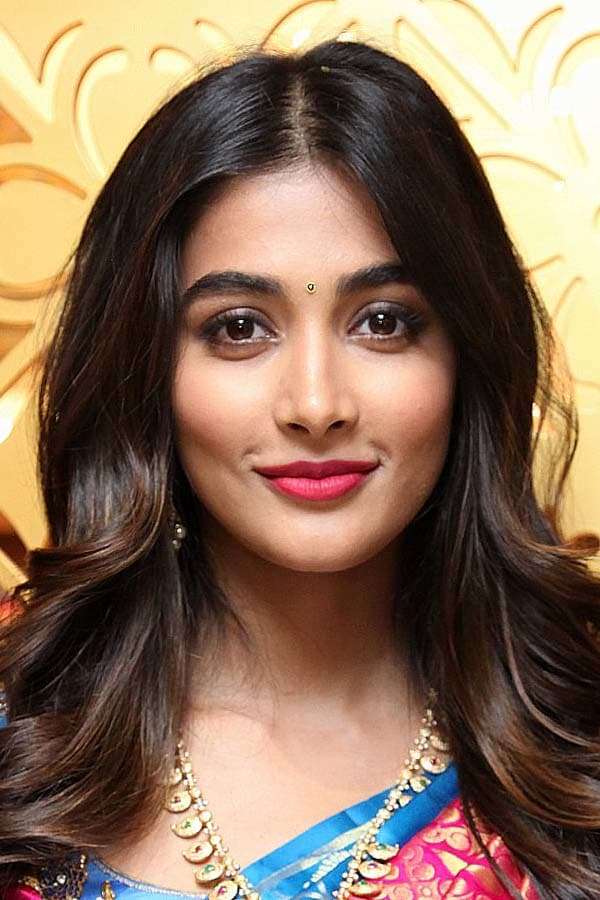 Pooja Hegde Filmography All Movies Hit Flop Box Office Analysis