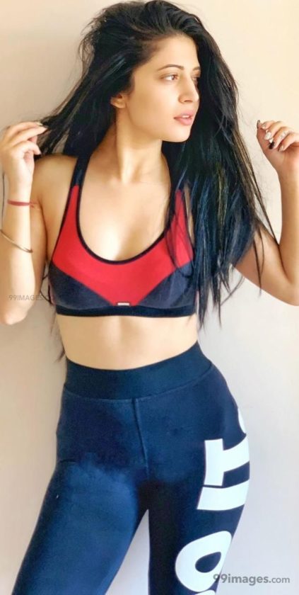 Charlie Chauhan Age Height Wiki Weight Boyfriend Net Worth