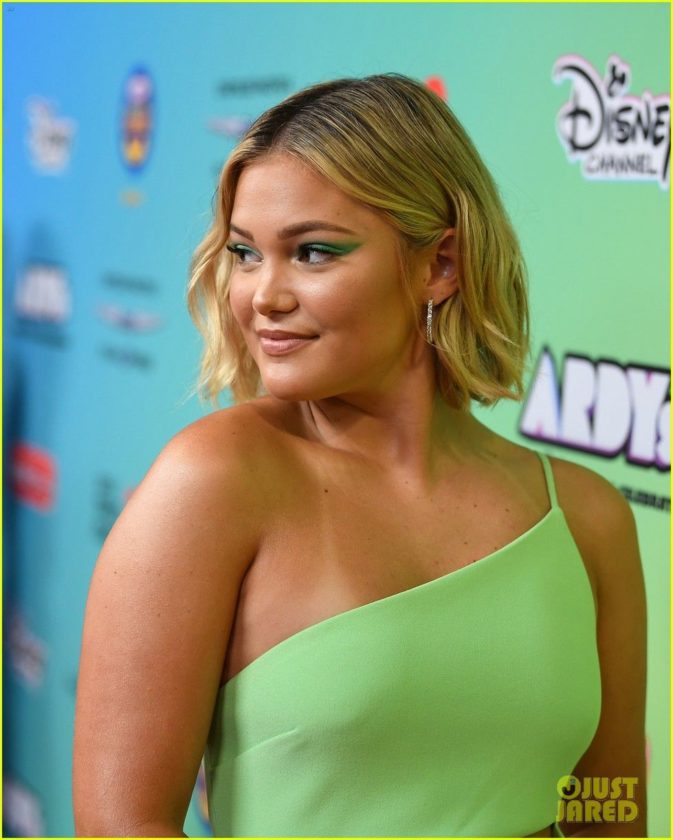 Olivia Holt Hot Pictures Wiki Bio Height Weight Husband