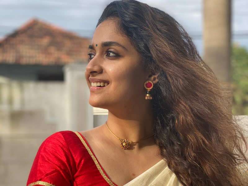 Keerthy Suresh Wiki Age Height Weight Boyfriend Net Worth