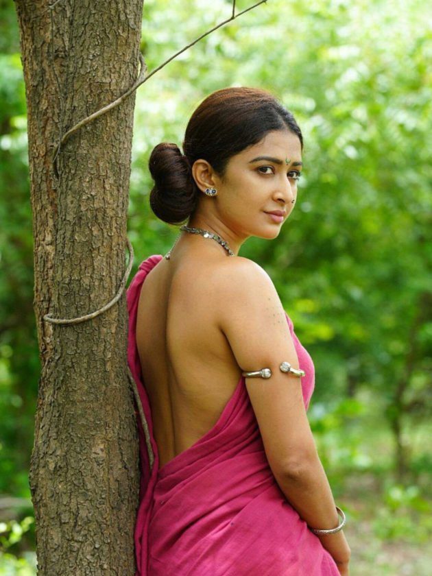 Farnaz Shetty 10 Gorgeously Hot Pictures 
