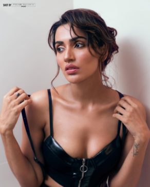Read more about the article 9 Hot Stunning Pictures Of Akshara Gowda