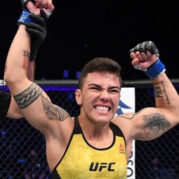 Read more about the article Brazilian MMA Fighter Jéssica Andrade Wiki Bio Age Height