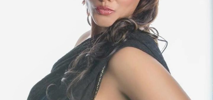 Ullu Actress Jinnie Jazz 11 Hot Gorgeous Pictures
