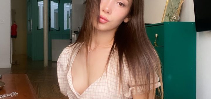 Ellie Leen Wiki, Bio, Age, Height, Weight, Net Worth, Body Measurements, Bust Size, Bra Size, Waist Size, Hips Size