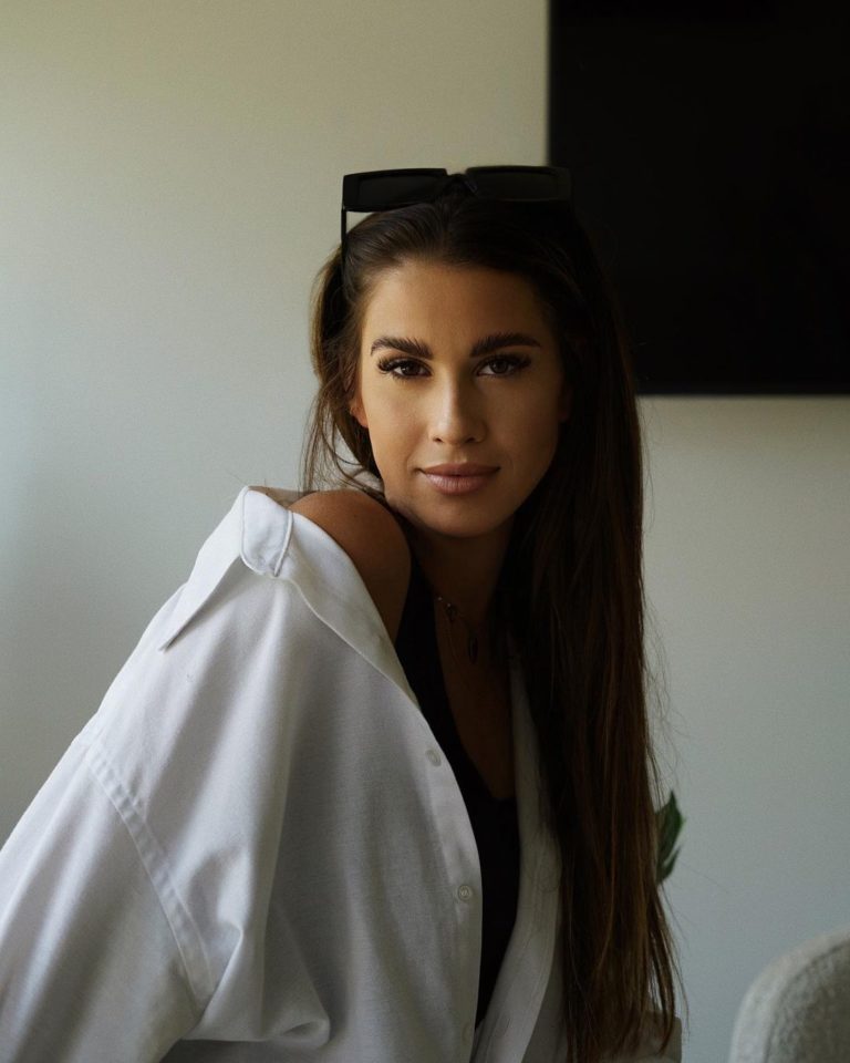 Katelyn Jae Wiki Bio Age Height Weight Net Worth 2021 Husband Family Boy Friend Body Measurements (Figure Stats) Favorites Cars