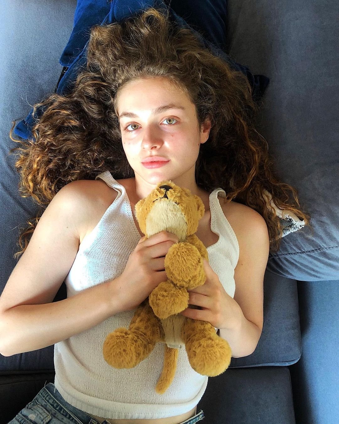 Serra Arıtürk 10 Hot Gorgeous Pictures - Bollywoodfever