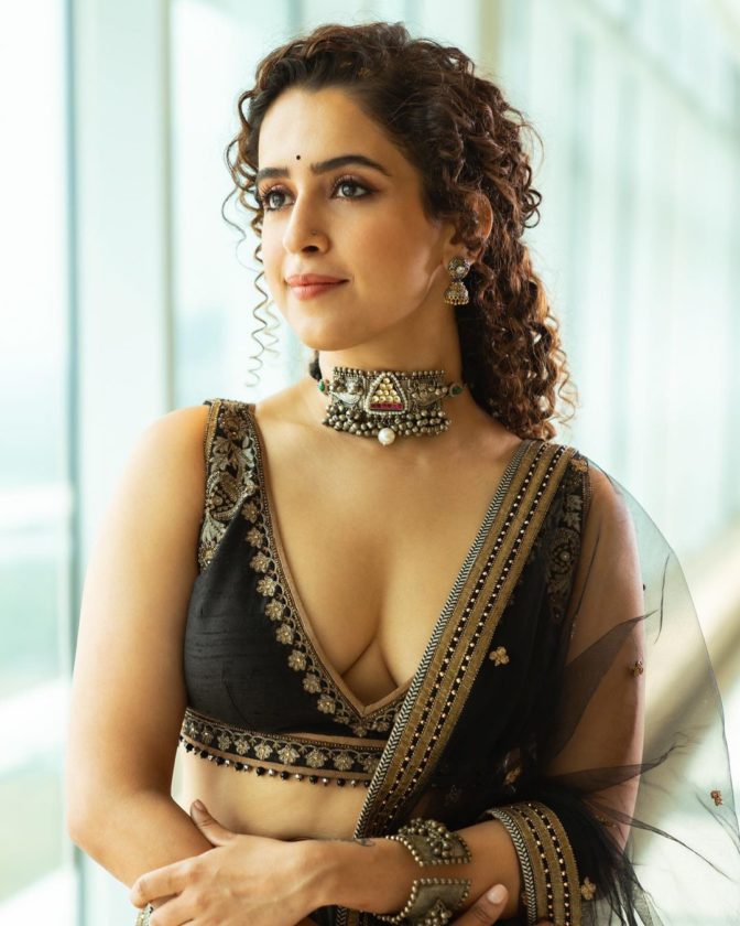 Sanya Malhotra Hot Cute Gorgeous Pictures