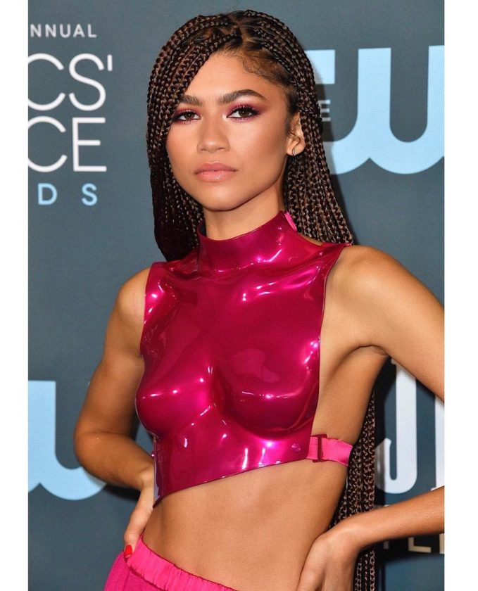 Zendaya Hot Sexy Gorgeous Pictures