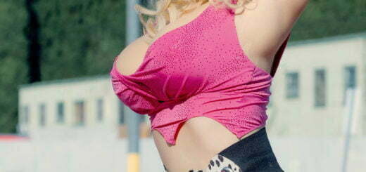 ‘Angelyne’ Teaser Reveals Emmy Rossum’s Look
