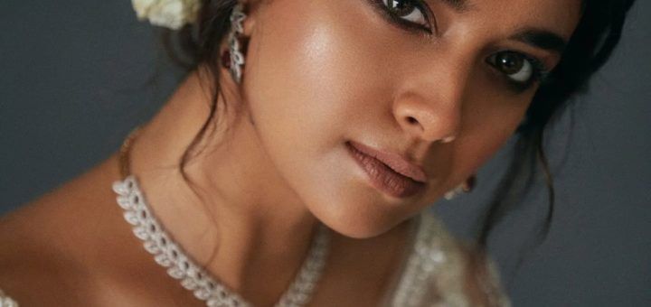 Keerthy Suresh Super Elegant Look Latest Pictures