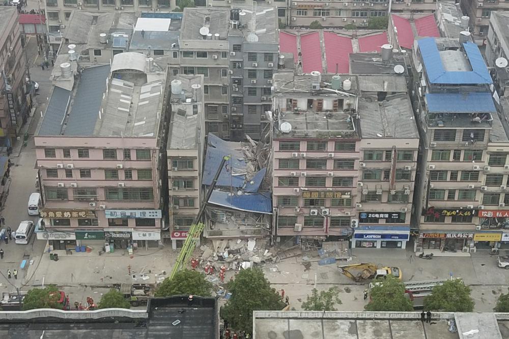 China building collapse 2 people rescued after 50 hours