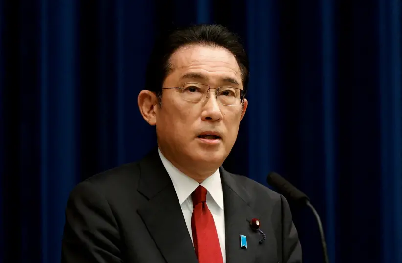 China and South Korea Condemn Japanese Prime Minister’s Offering at Yasukuni Shrine