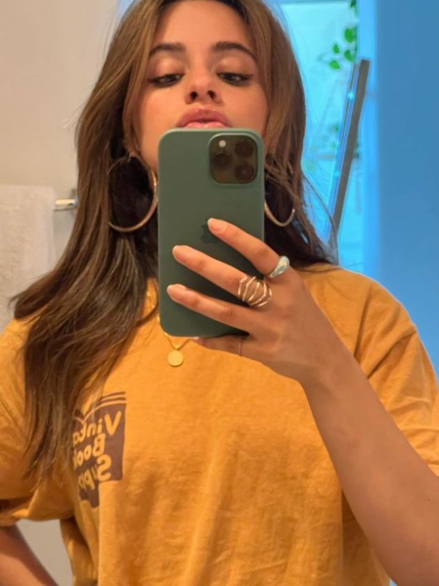 Camila Cabello dyed her hair honey blonde