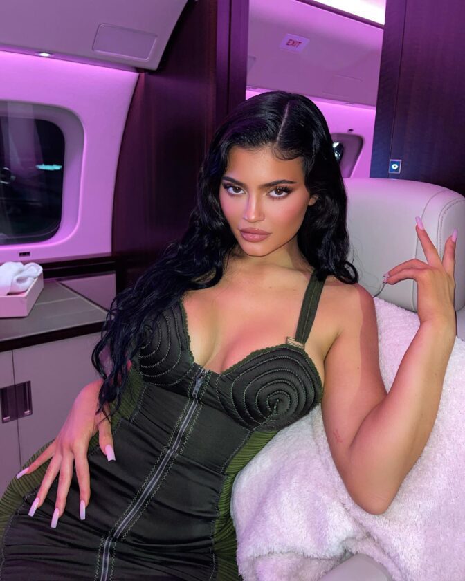 Kylie Jenner Hot Pictures