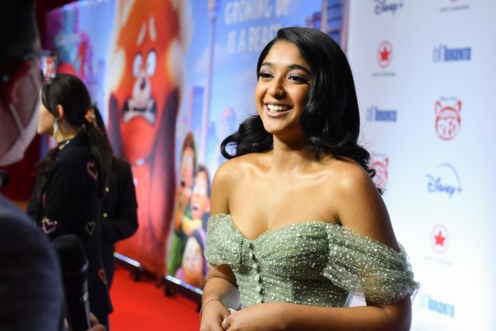 Maitreyi Ramakrishnan Wiki Age Height Weight Net Worth 2022 Hot