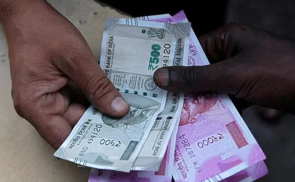 Read more about the article Rupee hits 80 to a dollar as global equity slump hammers currencies