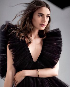 Lily Collins Bio, Age, Height, Weight, Body Measurements, Bra Size, Bust Size, Waist Size, Hips Size, Family, Net Worth