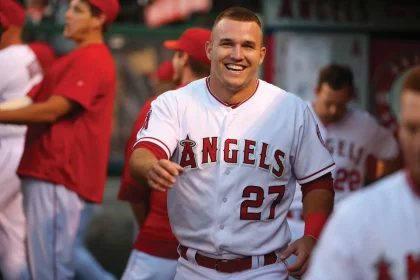 Mike Trout Age Height Weight Net Worth