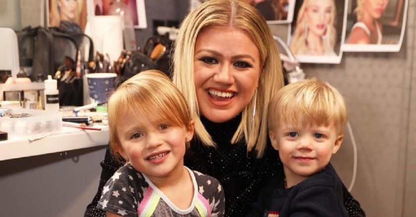 Know About River Rose Blackstock, Daughter Of Kelly Clarkson and Brandon Blackstock