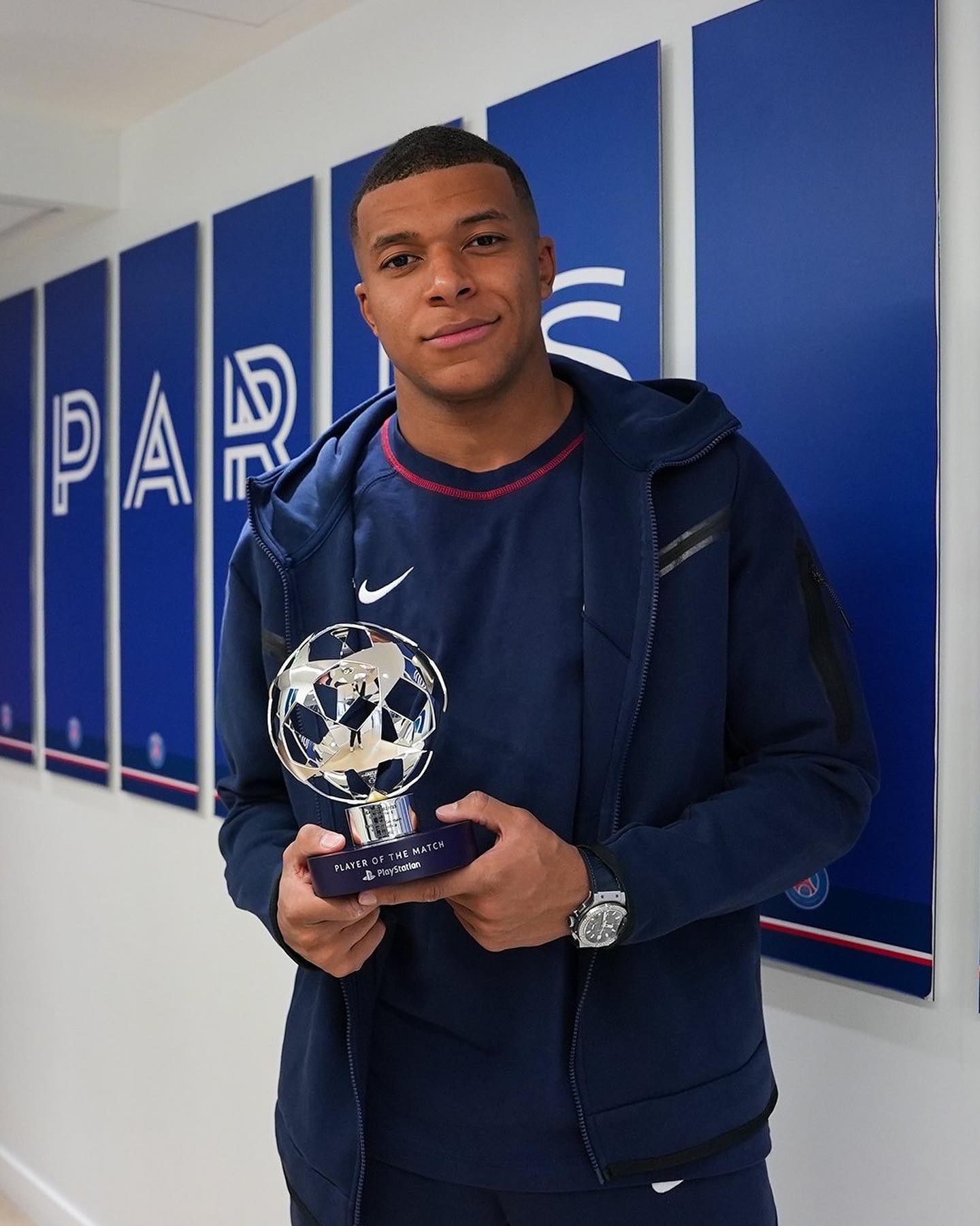 Kylian Mbappe Age, Height, Weight, Net Worth