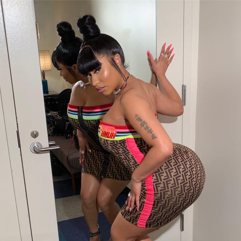 Nicki Minaj Hot Sexy back 