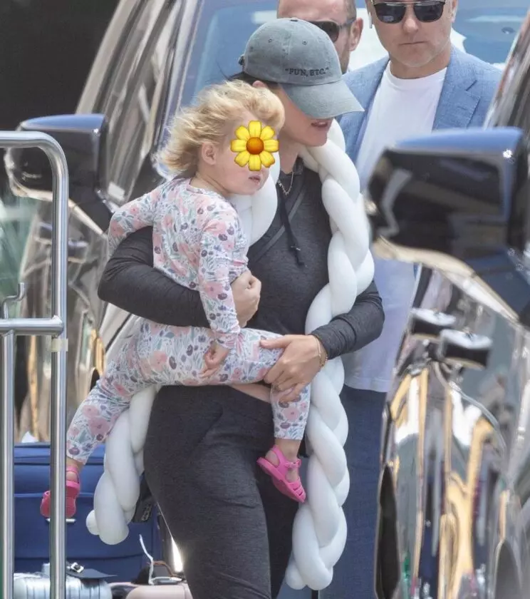 Know About Daisy Dove Bloom, daughter Of Katy Perry 2 Know About Daisy Dove Bloom, daughter Of Katy Perry