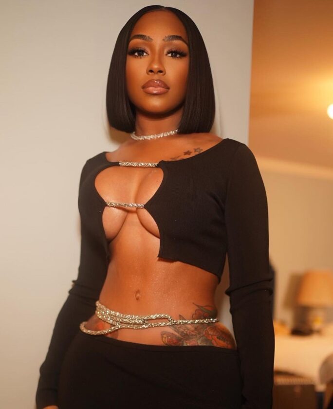 Know About Yung Miami Caresha Romeka Brownlee Of City Girls Hip Hop