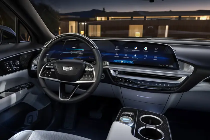 GM Develops Self-Cleaning Touchscreen Displays to Eliminate Fingerprints
