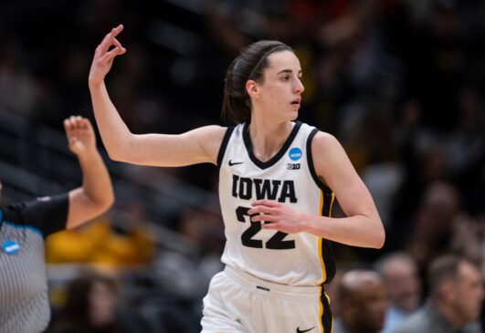 Read more about the article Caitlin Clark Ignites a Betting Frenzy in Women’s College Basketball