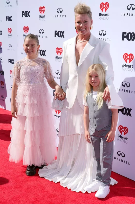 Pink's Appearance with Kids Willow and Jameson on the Red Carpet of the 2023 iHeartRadio Music Awards