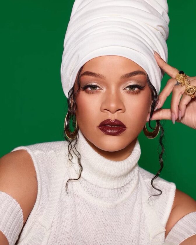 Know About Rihanna Age, Height, Weight, Net Worth