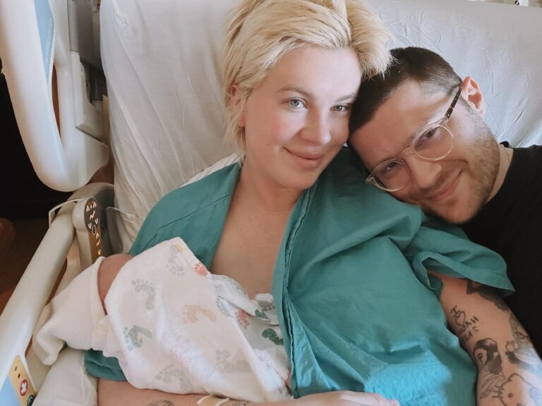 Ireland Baldwin Celebrates the Arrival of Her Daughter Holland!