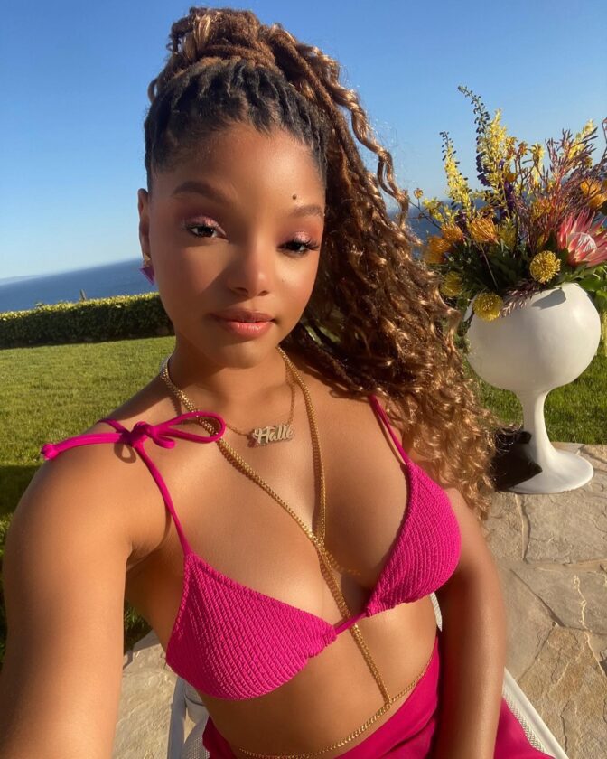 Hot Halle Bailey The Little Mermaid