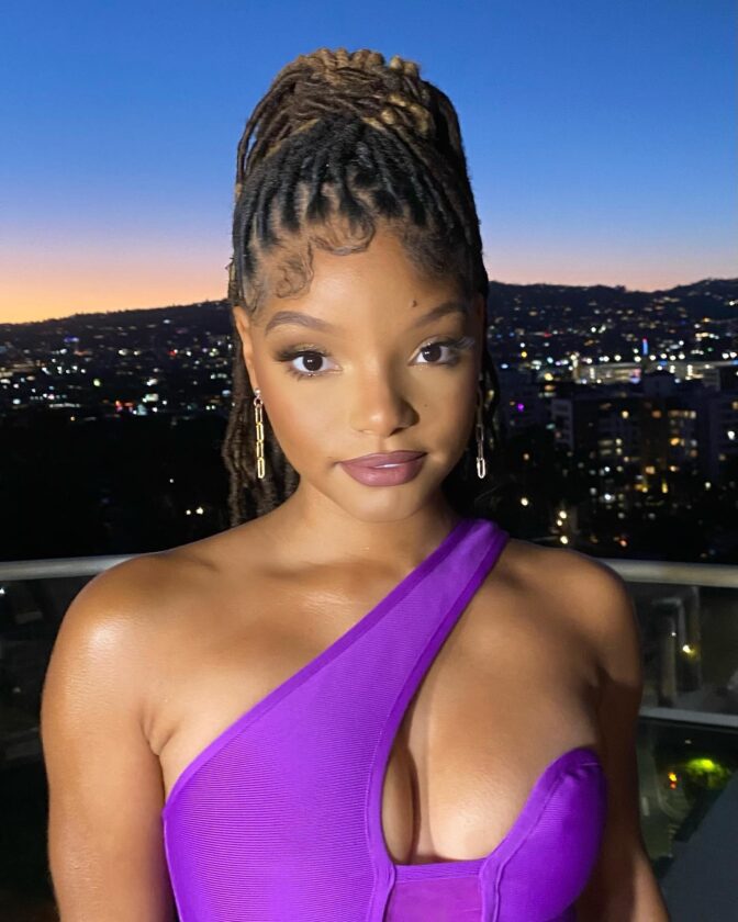 Hot Halle Bailey The Little Mermaid