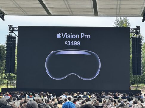 Read more about the article For $350 Trending After The Announcement of Apple Vision Pro