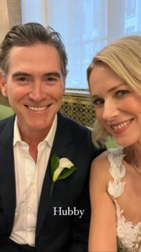 Read more about the article Naomi Watts and Billy Crudup Exchange Vows in a Joyful New York City Wedding