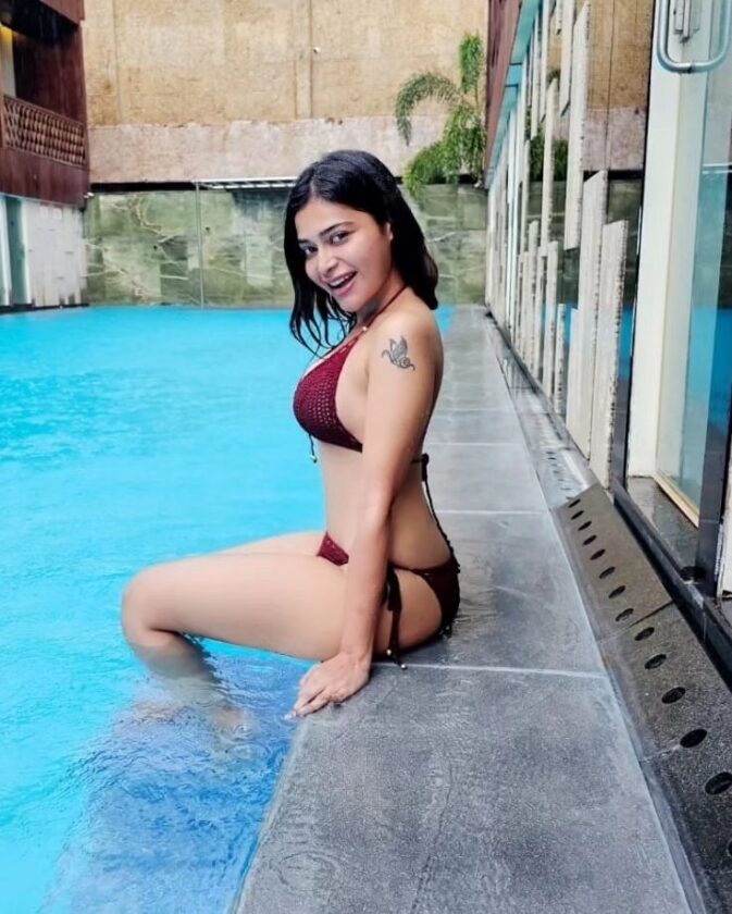 Dharsha Gupta Sizzling hot in Bikini