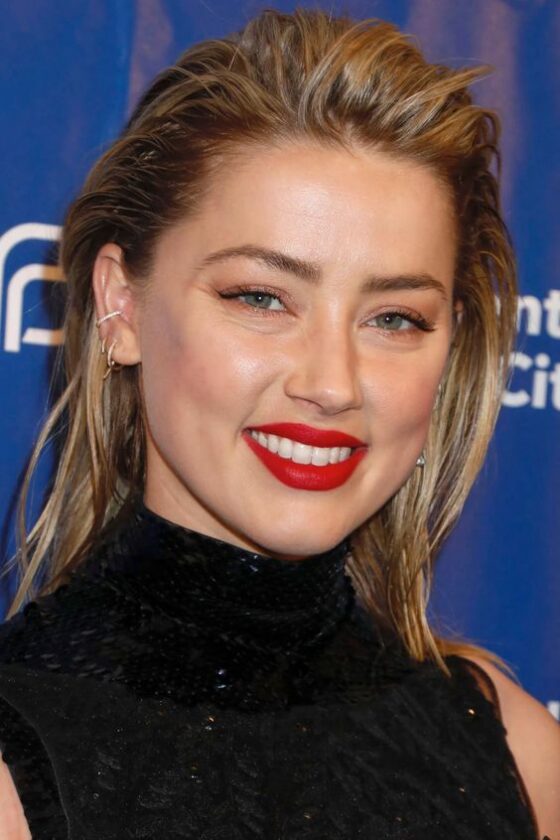 Amber Heard Hot Gorgeous