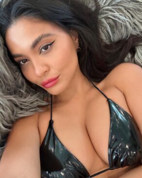 Read more about the article Stella Hudgens Bra Size and Body Measurements