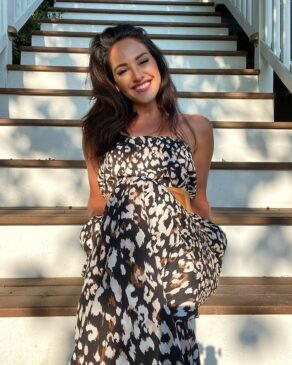 Emily Compagno Age, Height, Weight, Body Measurements