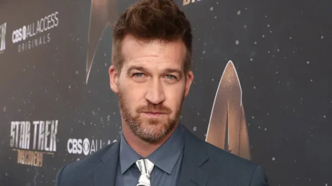 Star Trek: Discovery Actor Kenneth Mitchell Passed Away at 49