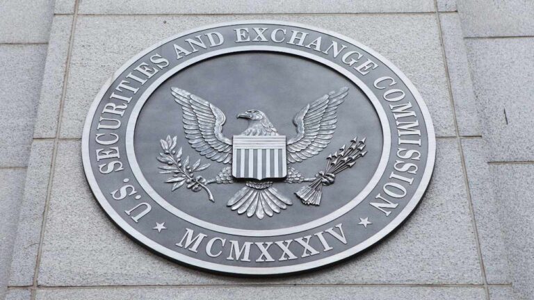 Read more about the article SEC Pursues $102.6 Million Penalty from Ripple, Rejecting $10 Million Proposal