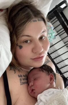 Read more about the article Veruca Salt, Social Media Influencer, Shares Heartfelt Farewell to Son Who Passed Away at Six Weeks Old