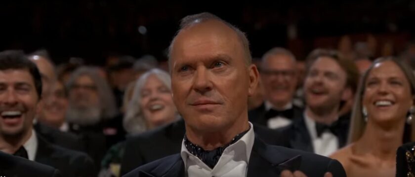 Danny DeVito Channels Penguin, Teases Michael Keaton/Batman at Oscars: 'He Threw Me Out a Window!'