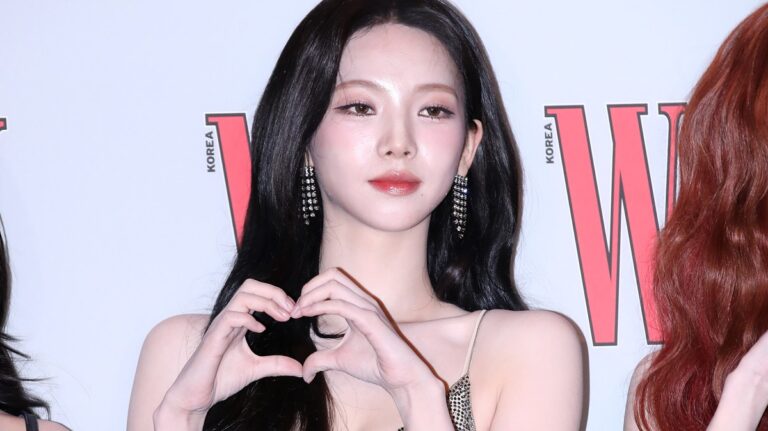 K-Pop Star Karina Issues Apology Following Backlash Over Relationship Disclosure