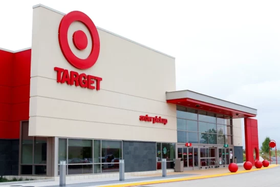 Read more about the article Target Aims for Sales Growth, Cuts Prices on Thousands of Items