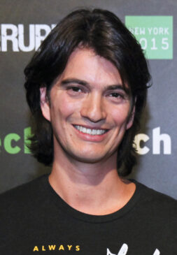 Read more about the article Adam Neumann Makes Bold Move to Reacquire WeWork Amid Bankruptcy Proceedings