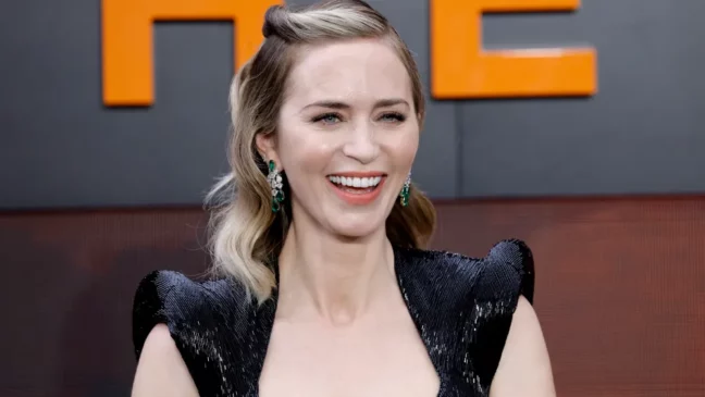 Read more about the article Emily Blunt Criticizes Hollywood’s Algorithm Reliance Amid Discussions on Film Success and Sequel Challenges