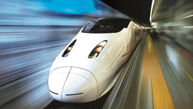 Read more about the article India Advances Development of Indigenous Bullet Train Exceeding 250 km/h